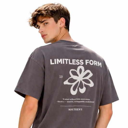 LIMITLESS FORM T-SHIRT