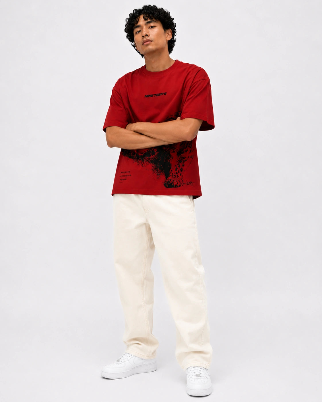 SILENT PREDATOR
TEE